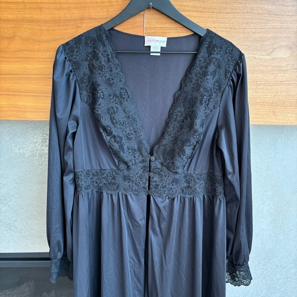 Vintage Shadowline Intimates Set Robe Lace & Dress Nightgown, Size L - Picture 2 of 15